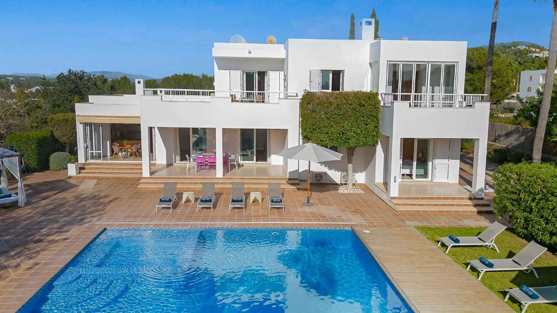 Villa Near Ibiza Town Sleeps 8 - Can Fluxa Can Furnet