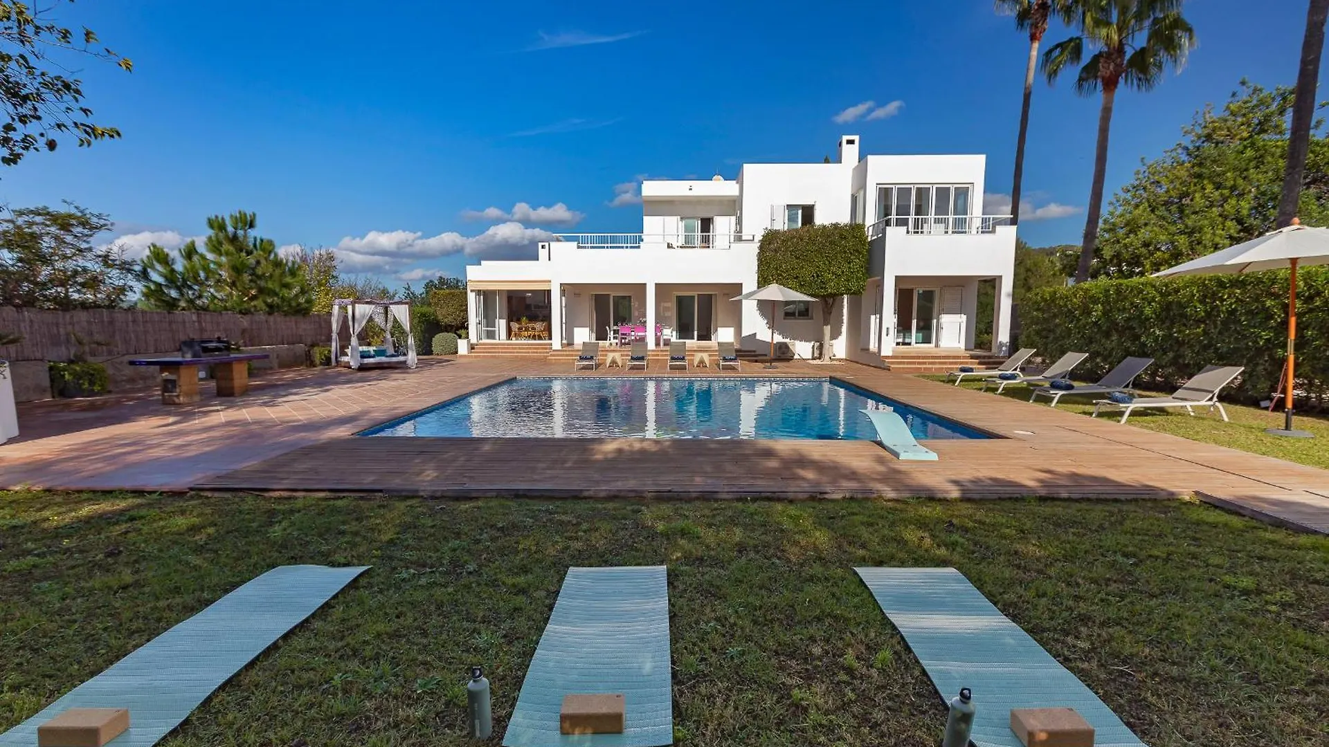 Villa Near Ibiza Town Sleeps 8 - Can Fluxa Can Furnet