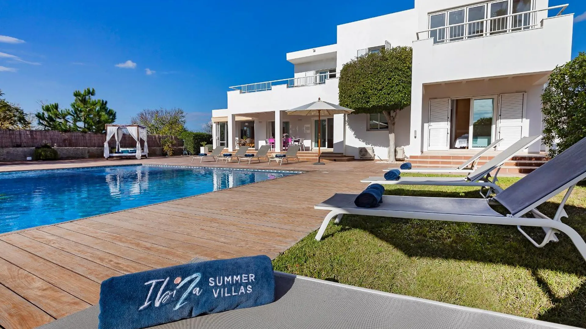 Villa Near Ibiza Town Sleeps 8 - Can Fluxa Can Furnet
