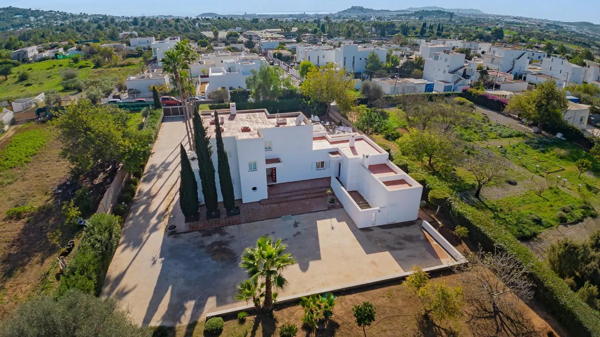 Villa Near Ibiza Town Sleeps 8 - Can Fluxa Can Furnet Spanien