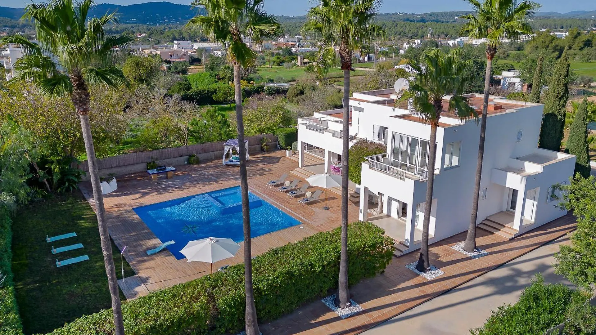 Villa Near Ibiza Town Sleeps 8 - Can Fluxa Can Furnet